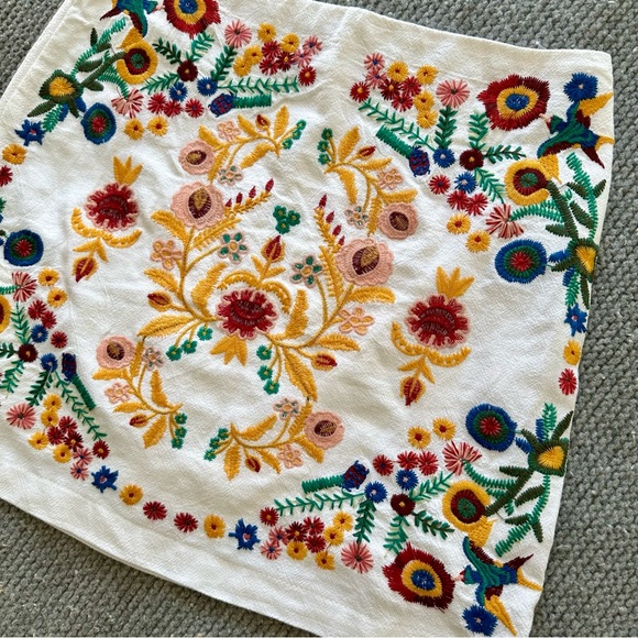 Altar’d State Floral Embroidered Miniskirt Size M - Picture 16 of 16